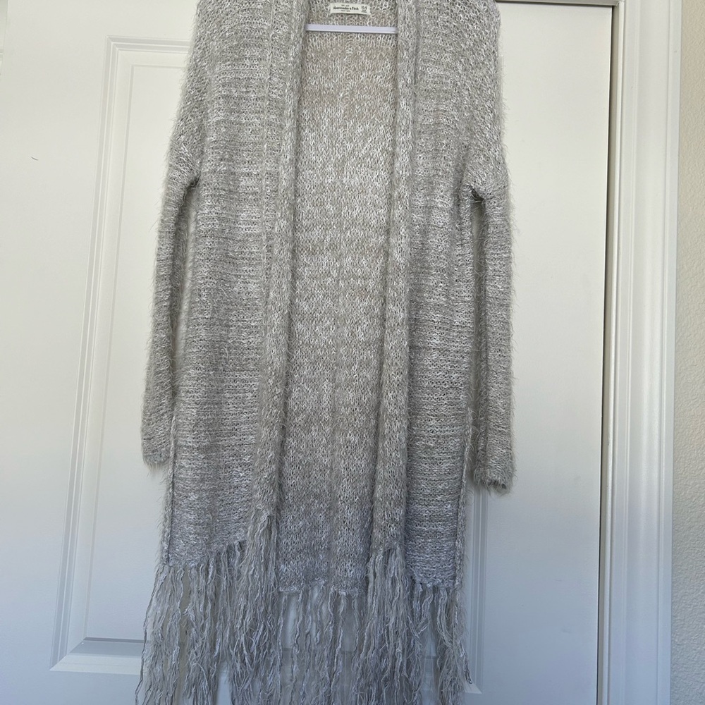 NWOT Abercrombie & Fitch Gray Fringe Cardigan Size XS/S - Picture 8 of 8